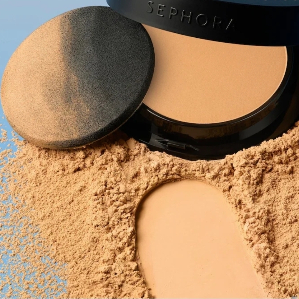 SEPHORA Matte Perfection Powder Foundation 26 Neutral Sand - Picture 4 of 10